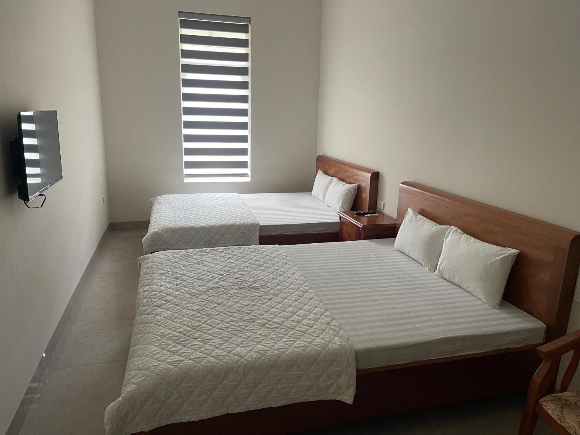 Thien Binh Hotel Hòa Bình Buitenkant foto